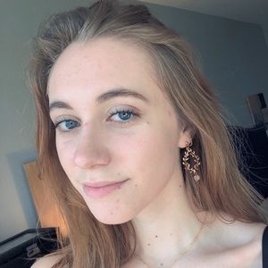 Meet your Posher, Cara